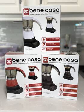 Bene Casa Bc-95513 Portable Espresso Maker 1-3 Cups White Red Black. Cafetera El Ctrica