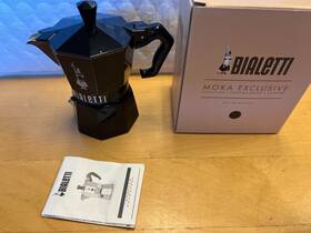Bialetti 0009065 Moka Exclusive Stovetop Espresso Maker 3 Cups - Black