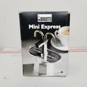 Bialetti 006363012843 Mini Express Moka 2 Cup Aluminium Double Coffee Maker Silver Stove Top