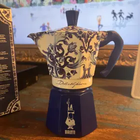 Bialetti 006363042956 Dolce And Gabbana Moka Express Mediterrean Blue - 6 Cup