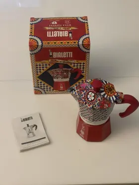 Aa310b Bialetti Moka Dolce And Gabbana Stovetop Espresso Maker Carretto 3-cup Red