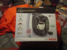 Bosch Tas1000uc Tassimo Single-serve Coffee Maker Brewer Brand New Sealed