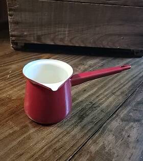 Dexam 17819184 Vintage Home Enamelware 400ml Turkish Coffee Pot Red Butter Syrup Sauce