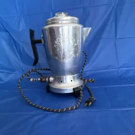 5437 E A Co. Electric Percolator Silver Aluminum For Ground Coffee