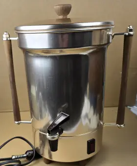 B-8730 Enterprise Aluminum Mcm Vtg 1960s Gold 30 Cup Coffee Maker Percolator