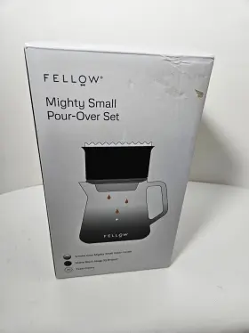 Fellow 852212007793 Mighty Small Glass Carafe - Manual Pour Over Coffee Beaker And Tea Steeper