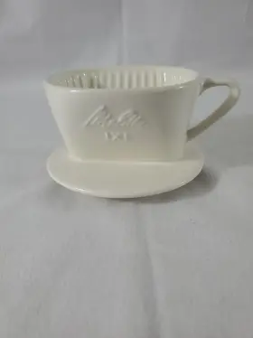 Sf-t1 Melitta 1 Pottery Coffee Pour Over - 1x1 White 1-2 Cups Euc -free Shipping