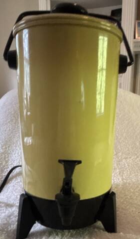 Mirro-matic M-9293-68 Mirro-matic Electric Percolator 22 Cup Yellow/black Auto Shut-off