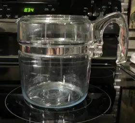 17759 Pyrex 9 Cup Glass Coffee Pot #17759