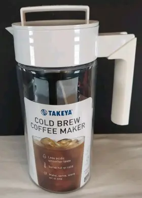 10314 Takeya Cold Brew Coffee Maker 1 Quart Pitcher Make Serve And Store New Bpa Free