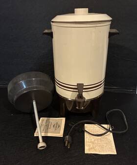 West Bend 1830 Vintage Party Perk 12-30 Cup Automatic Coffee Pot/percolator Rare