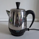 Farberware 134B Superfast Fully Automatic 2-4 Cup Electric Coffee Percolator Pot Used. Price: $39.99.