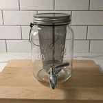 Willow & Everett 2 Liter Cold Brew Coffee Maker - Glass Jar, Spigot Filter New. Price: $39.99.