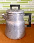 Vtg Wear-ever 3008 Aluminum Bakelite Cup Percolator Coffee Pot Made Usa! Used. Price: $20.95.