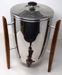 Vtg Mcm Atomic Regal Ware 1330 Percolator Coffee Maker Tested Works Used. Price: $99.99.