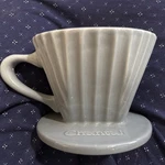 Chantal Lotus Ceramic Pour Over Coffee Filter Fade Gray 8 Oz Nwot Open. Price: $20.21.