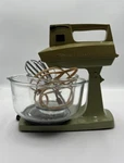 Vtg Sunbeam Vista Mixmaster Mixer Avocado Green Vem-m W/ 2 Glass Bowls Tested Used. Price: $54.99.