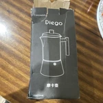 Easyworkz Diego Moka Pot Black Matte 520ML 12 Cup Portable Espresso Gas Electric Open. Price: $25.00.