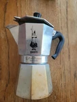 Bialetti Moka Express Pot Kettle Tea Coffee Made In Italy Used. Price: $20.90.
