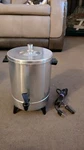 Montgomery Wards Signature 25 Cup Percolator Coffee Maker VWZ45504 Tested Used. Price: $49.99.
