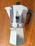 Bialetti Moka Pot Express Italian Stovetop Espresso Coffee Maker 9 Cups Aluminum Used. Price: $38.00.