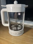 Bodum Bean Cold Brew Press And Iced Coffee Maker, 51 Oz., White Used. Price: $7.50.