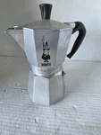 Italian Espresso Maker Vintage Bialetti Moka Express Used. Price: $12.74.