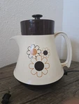 Vintage Regal 5-CUP Electric Poly Perk Coffee Percolator Groovy Daisies Retro Used. Price: $29.99.